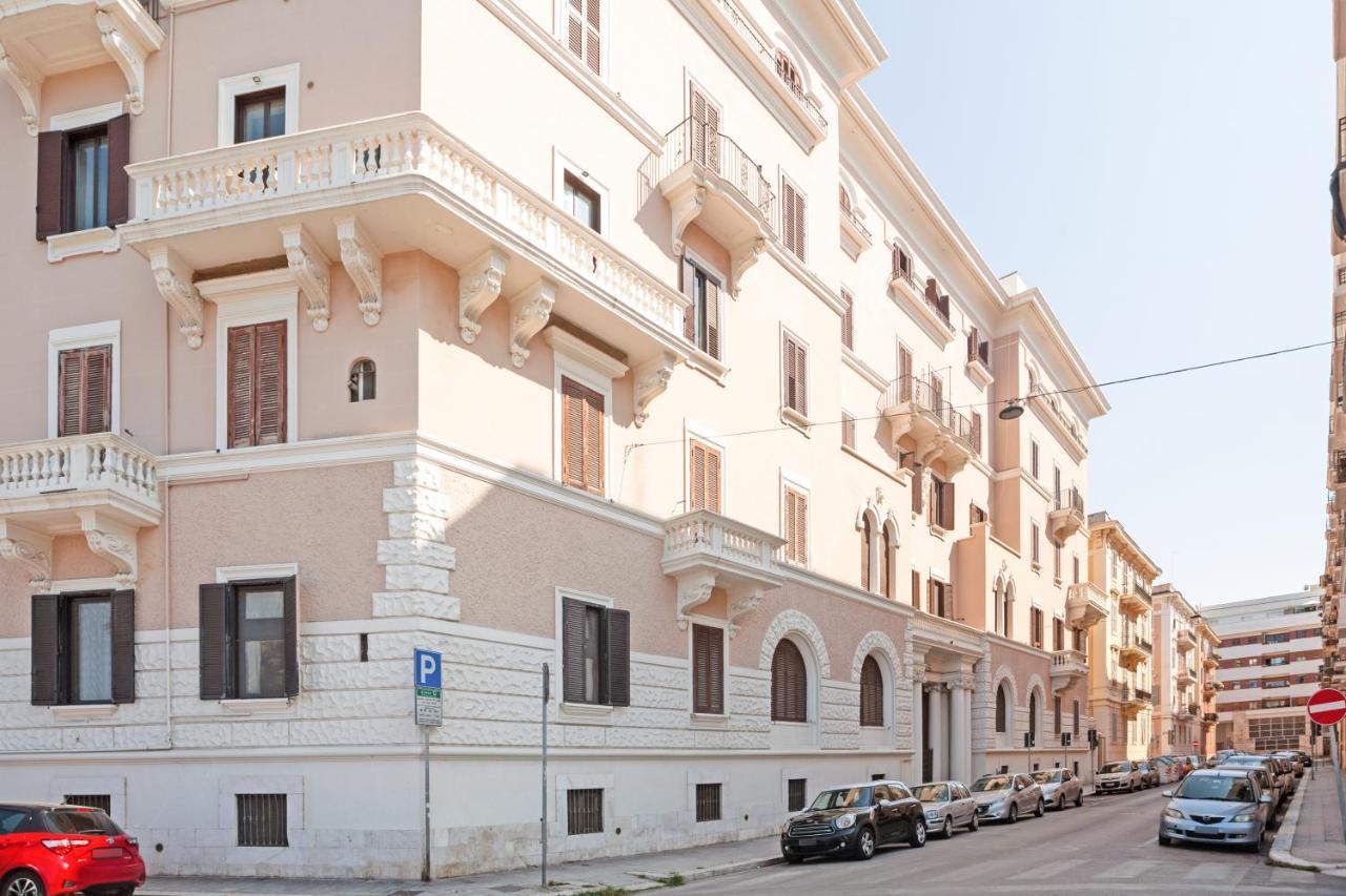 Apartamento Casa Cinzia Lungomare Exclusive Flat Bari Exterior foto